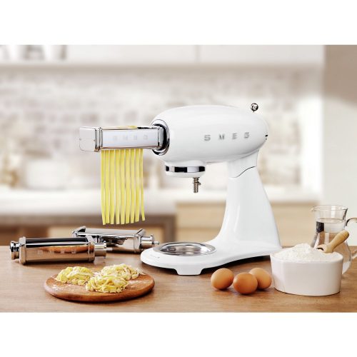 Smeg SMF03WHUK 50's Style Retro Food Mixer with Stand White - Image 4