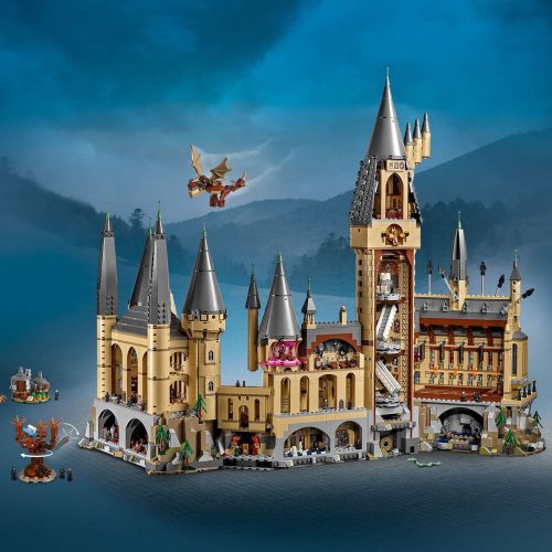 LEGO Harry Potter Hogwarts Castle Microscale Model 71043 - Image 3