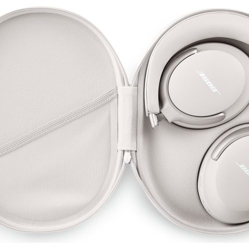 Bose QuietComfort Ultra Wireless Noise Cancelling Bluetooth Headphones (Over-Ear) - Image 4