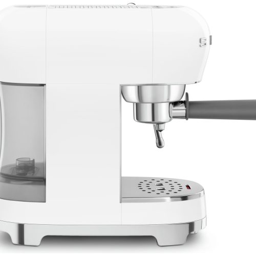 Smeg ECF02WHUK Espresso Coffee Machine - Image 7