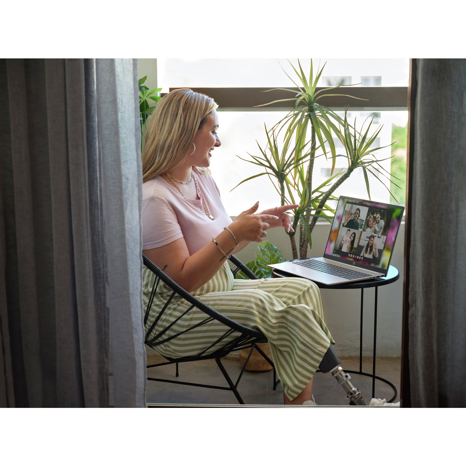 HP Pavilion 16 16in Ultra 7 16GB 1TB - Silver — 16" IPS, Intel Ultra 7 155U processor., 16 GB RAM, 1TB - Image 13