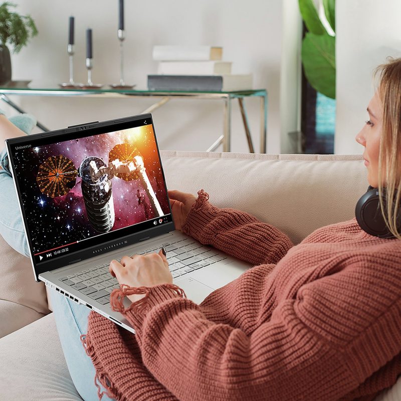 ASUS Vivobook Pro 15 15.6in U9 16GB 1TB RTX4050 — 15.6" OLED, 16 GB RAM, 1TB